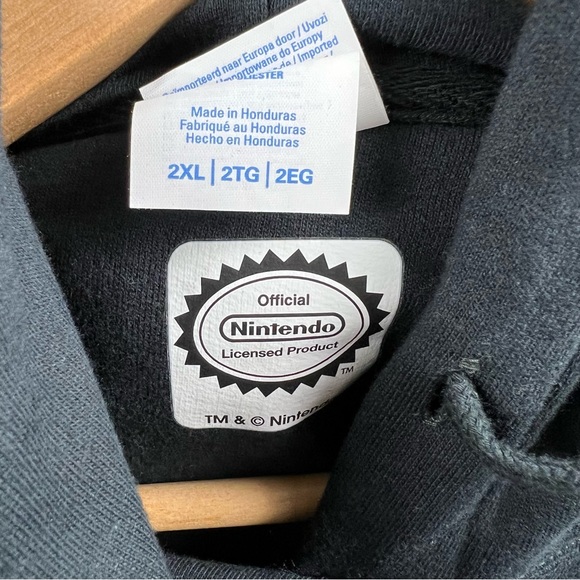 Nintendo Animal Crossing Video Game Hoodie XXL - Picture 4 of 4